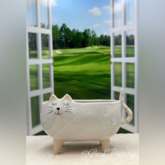 Meow Cascabel Beige Ceramic Planter Pot - Picture 1 of 12